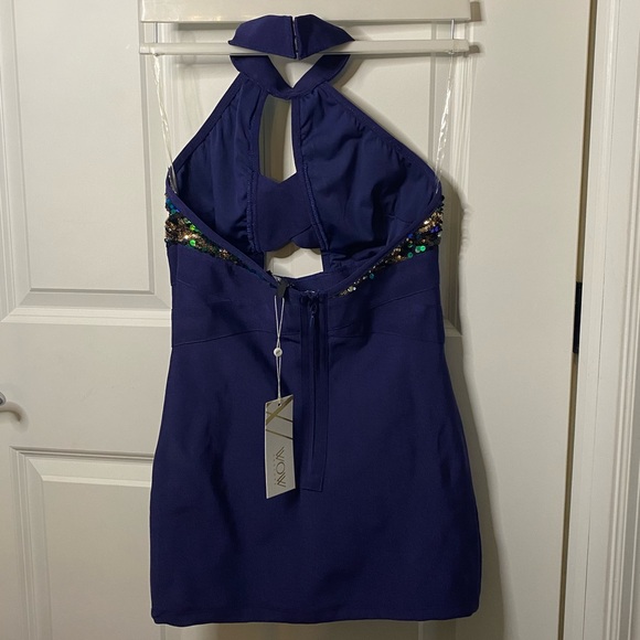 Dress - Picture 2 of 3